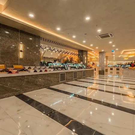 Hotel Dream Fun World 5*
