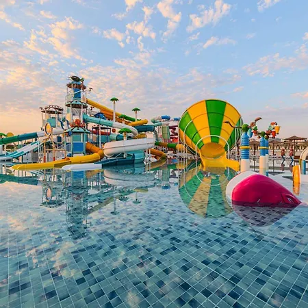 Dream Fun World Sidé