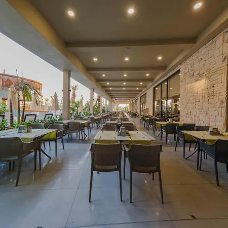 Dream Fun World Sidé