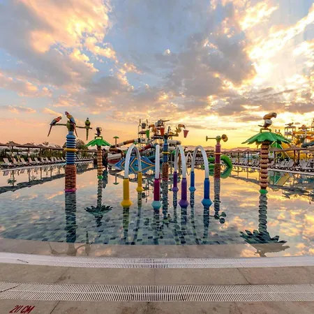 Hotel Dream Fun World