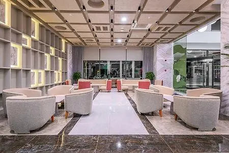 Otel Dream Fun World Side