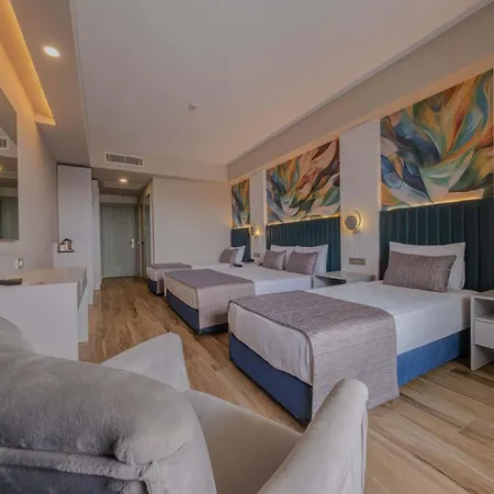 Dream Fun World Hotel